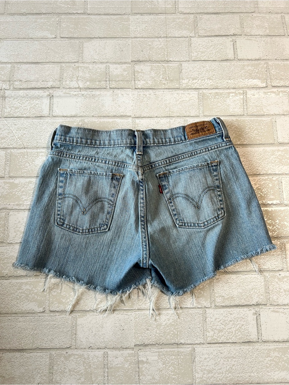 Levi’s 515 Denim Women's Shorts with Stars & Stripes 100% cotton - Picture 2 of 5